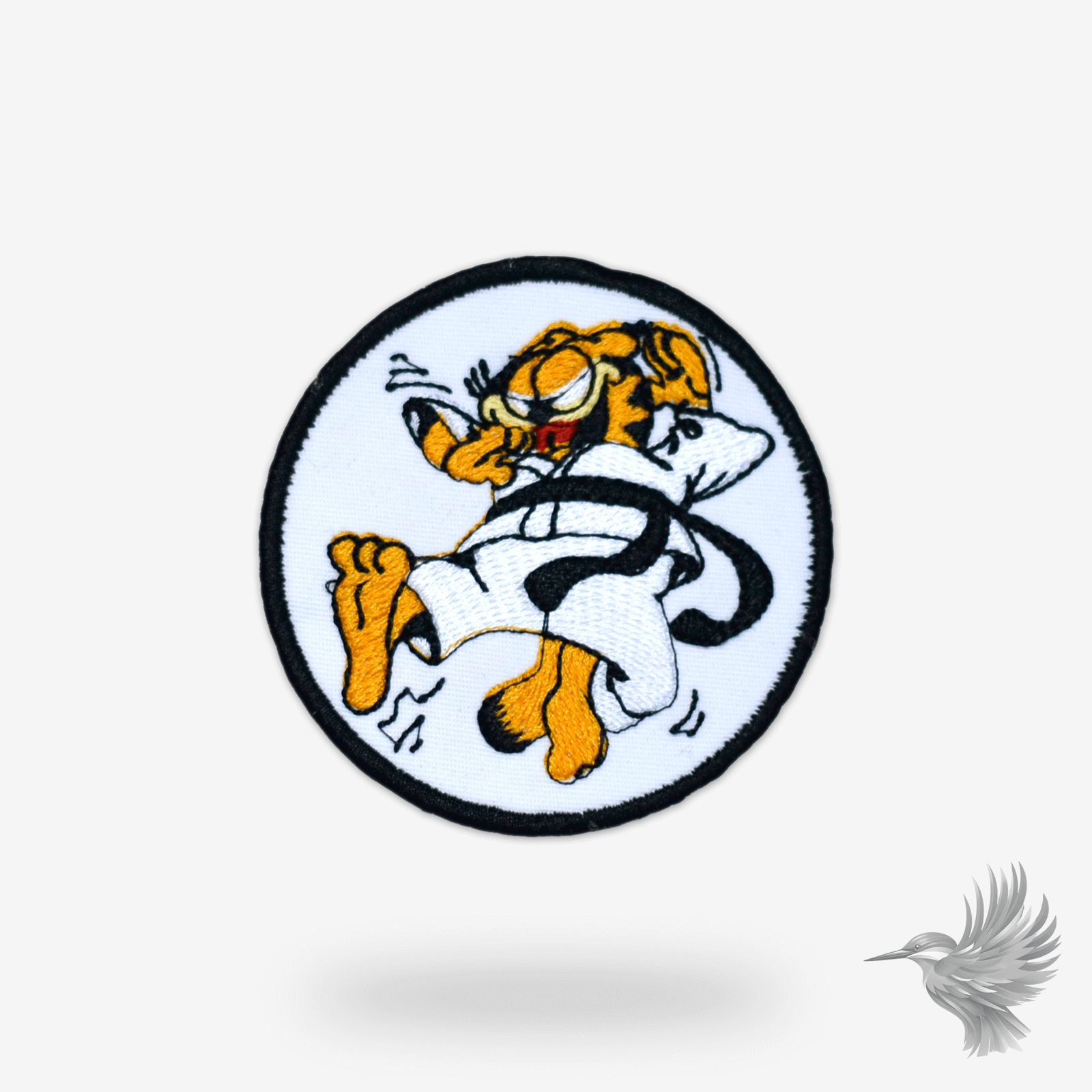 Garfield karate strygemærke lap med farverigt design af den ikoniske tegneseriefigur i karatedragt.