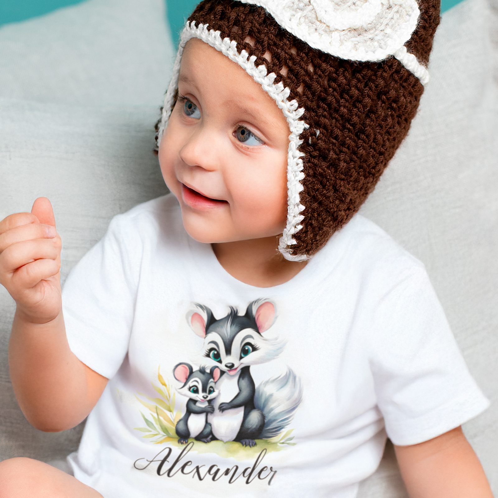Personlig baby body med navn og dyremotiv - Sød gaveidé