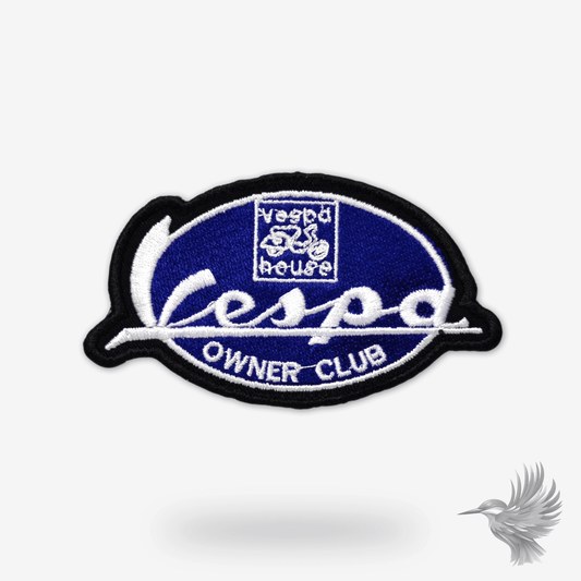 Vespa patch til jakker og tasker broderet mærke med klassisk scooter design.
