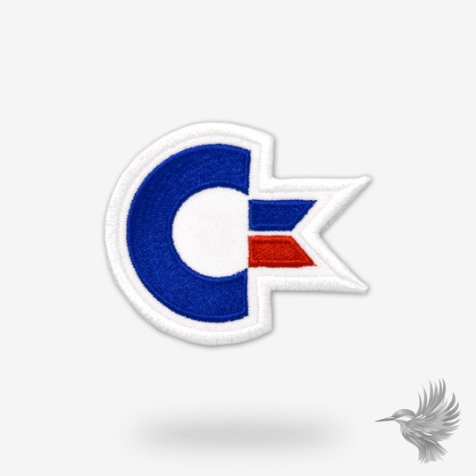 Commodore-logo som broderet patch hos Broderibixen