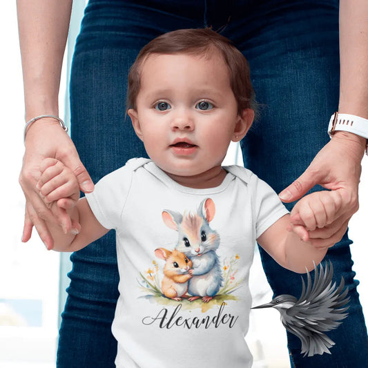 Personlig baby body med navn og hamstermotiv
